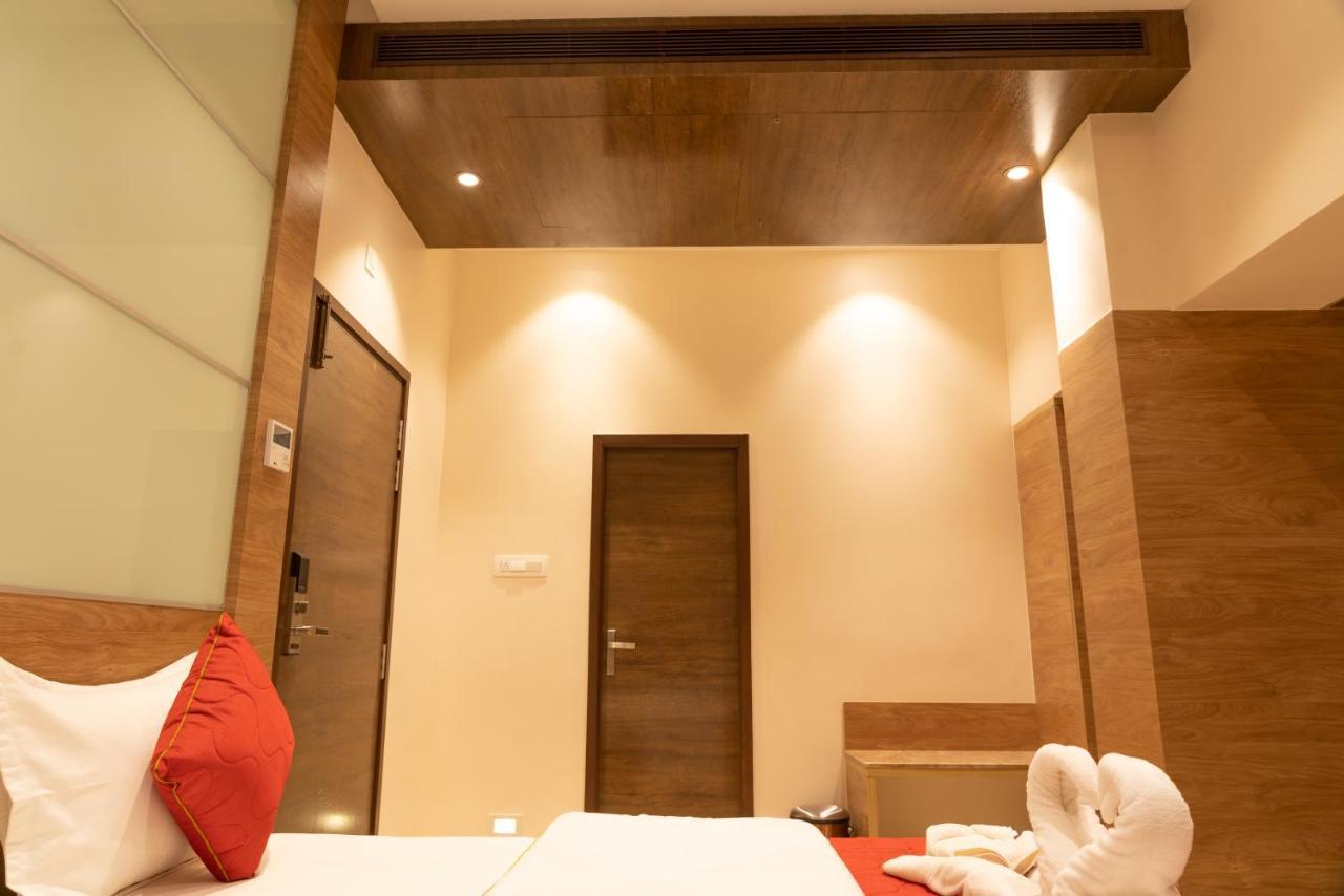 The Paradise Hotel - Luxury Stay Kanchipuram Exteriér fotografie