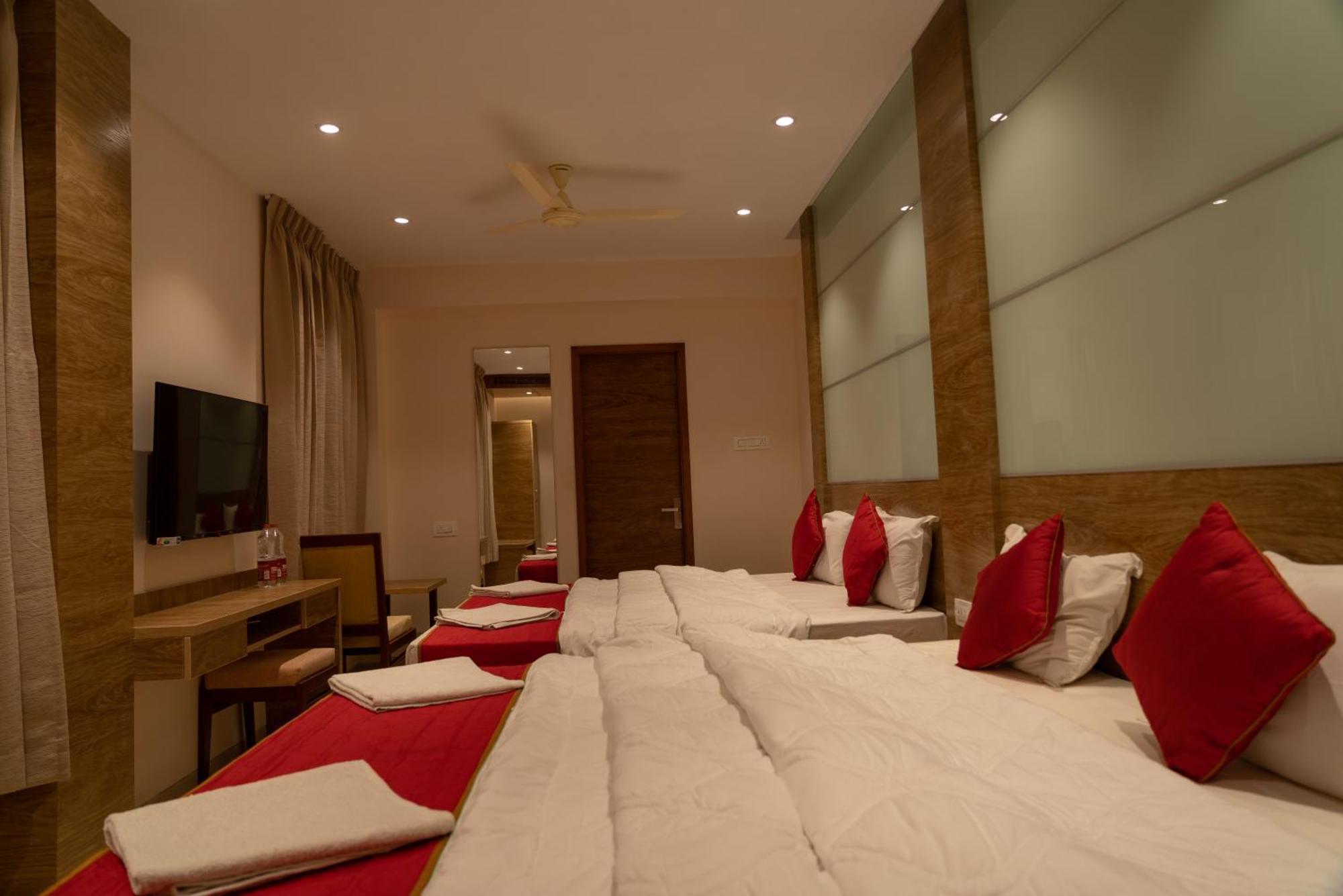 The Paradise Hotel - Luxury Stay Kanchipuram Exteriér fotografie